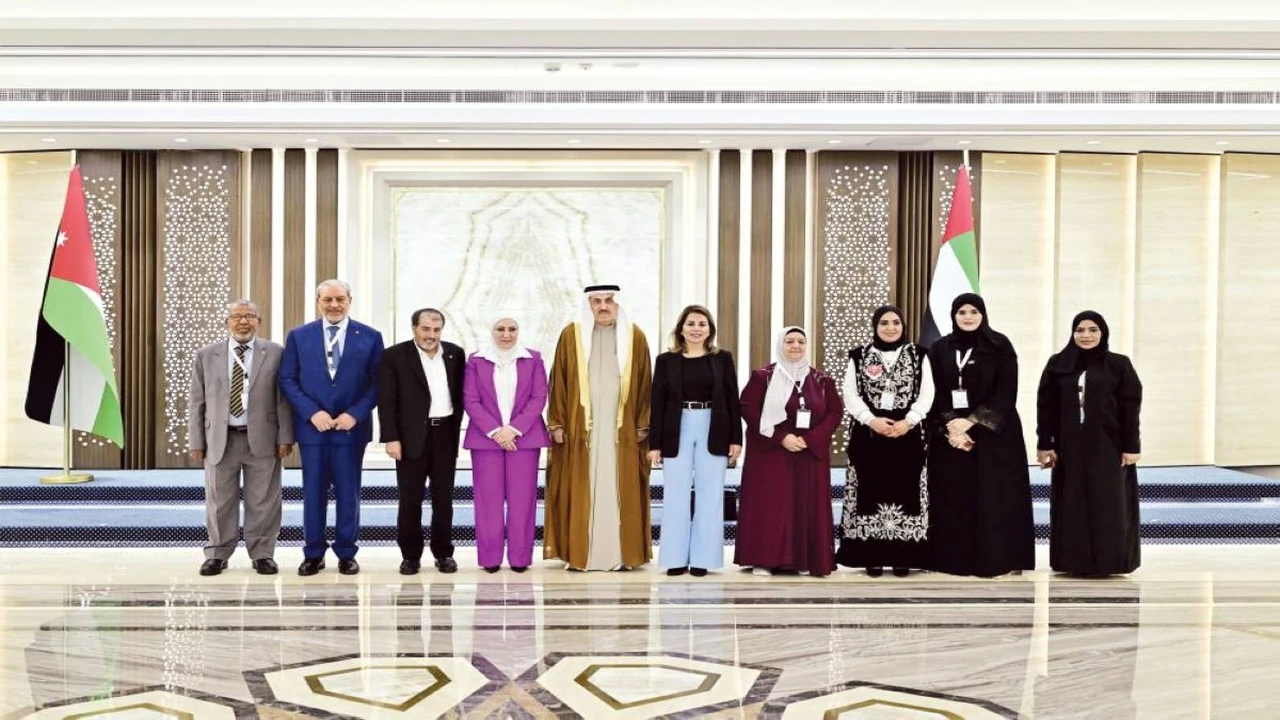 تعزيز التعاون البرلماني.. صقر غباش يبحث سبل الشراكة مع وفد المملكة الأردنية